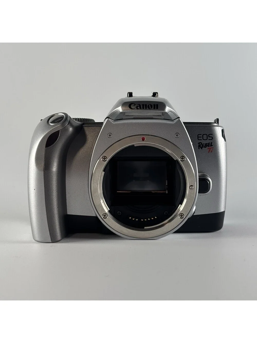 Canon EOS Rebel Ti 35MM Film Camera For PARTS / REPAIR Shutter Damage -Untested